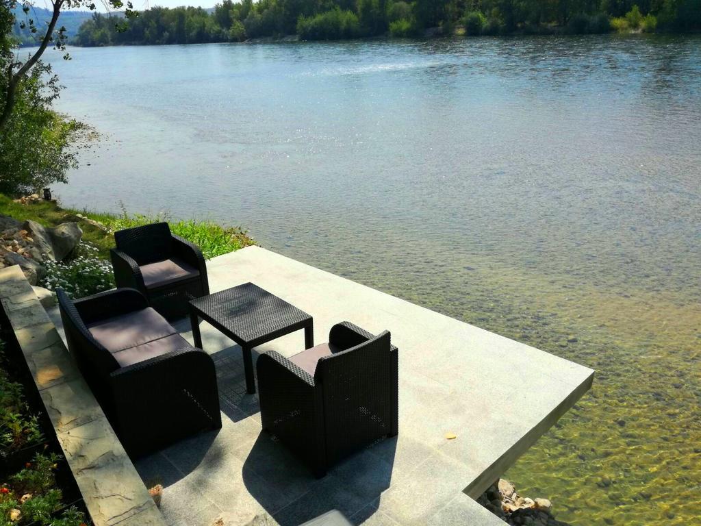 Riverside Guesthouse Pocitelj Exterior foto